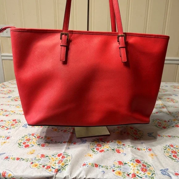 Michael Michael Kors Red Leather Tote with Black Accents - Picture 4 of 14